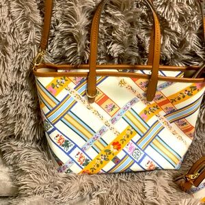 Tory Burch Safiano Leather purse and case.